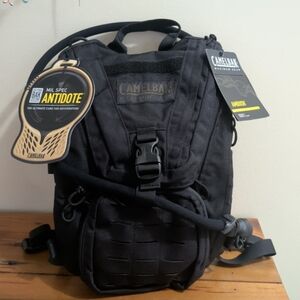 CAMELBAK AMBUSH 3L 10O OZ MIL SPEC ANTIDOTE SHORT BLACK NWT